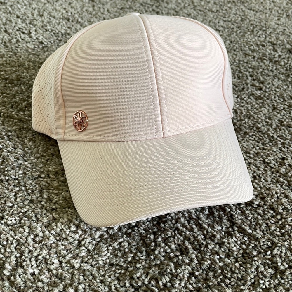 Gaiam Women’s Baseball hat